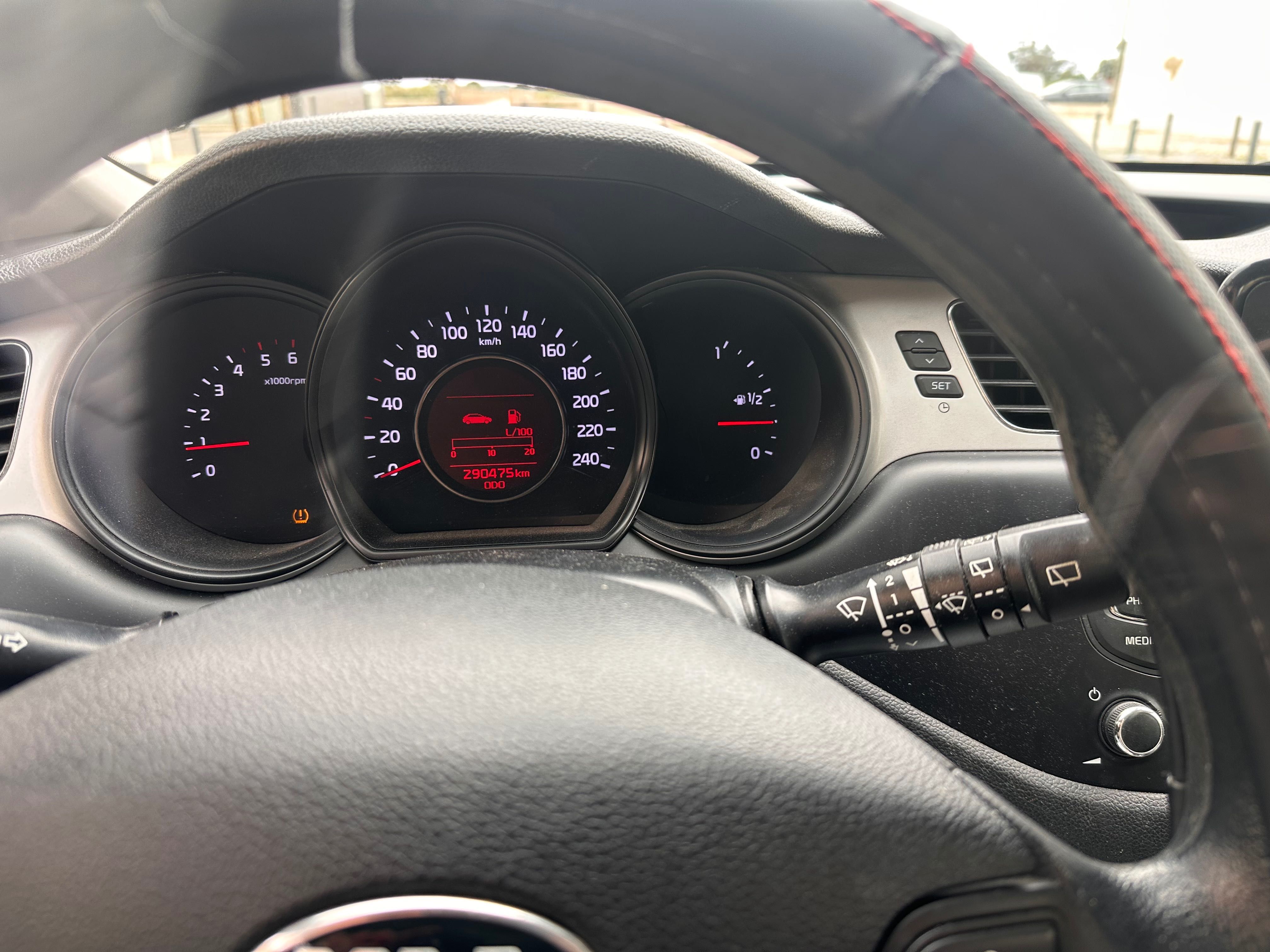 Kia Ceed 1.4  gasóleo