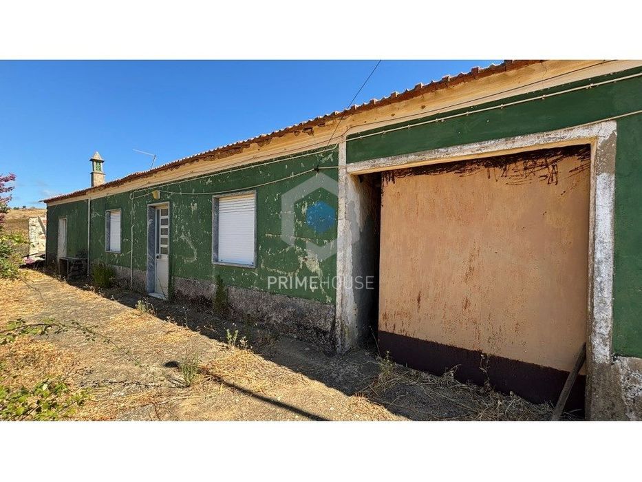 Moradia T3 para recuperar