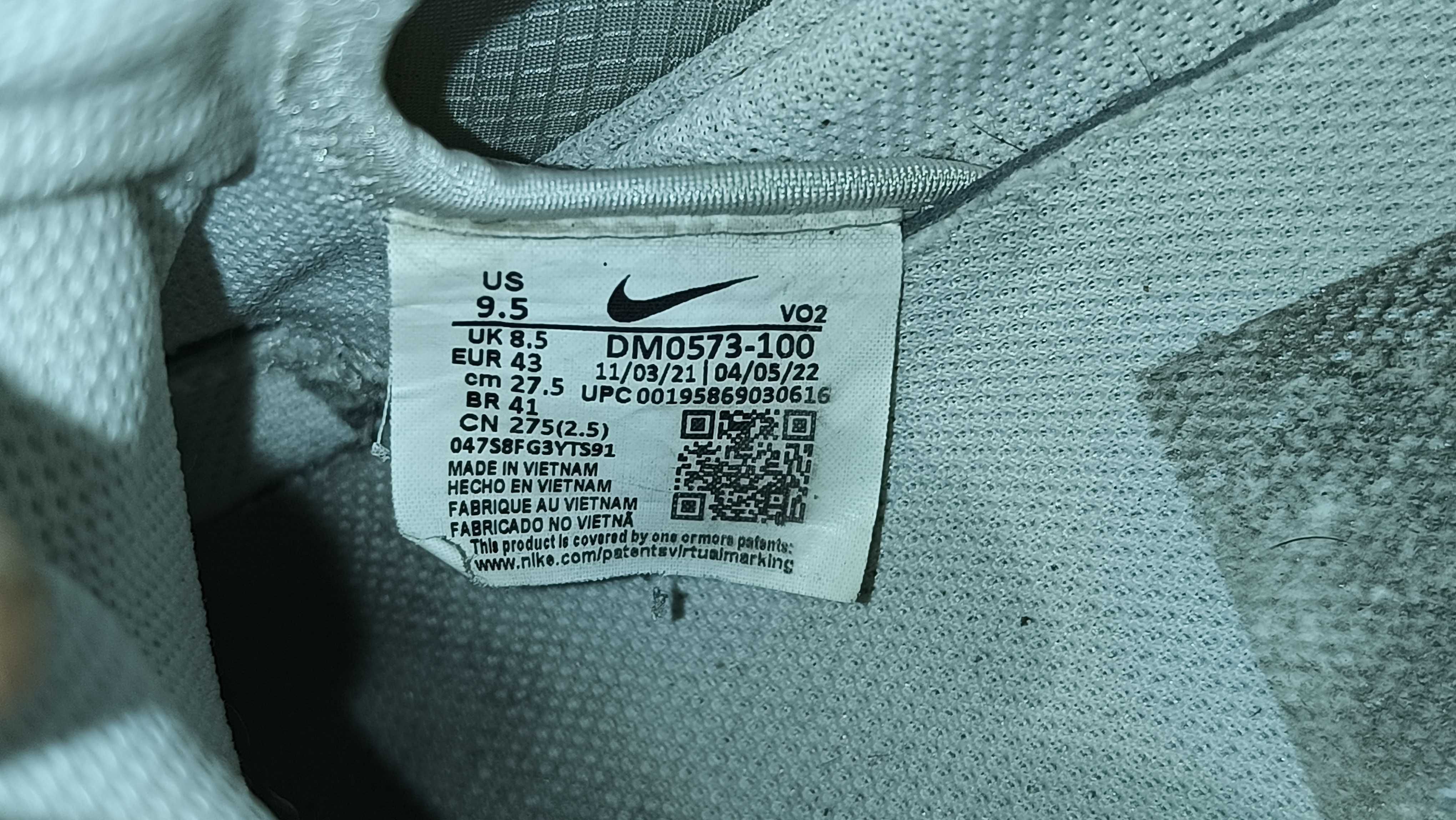 NIKE AIR FORCE 1 REACT r.43 skóra białe