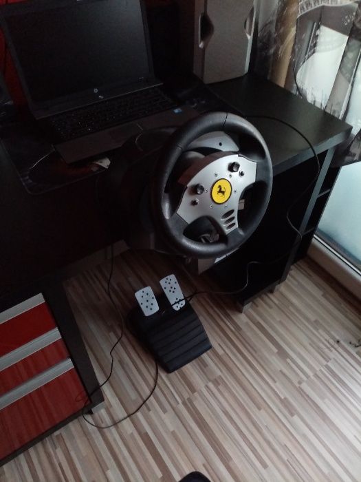 Kierownica Gamingowa - Force Feedback Racing Wheel