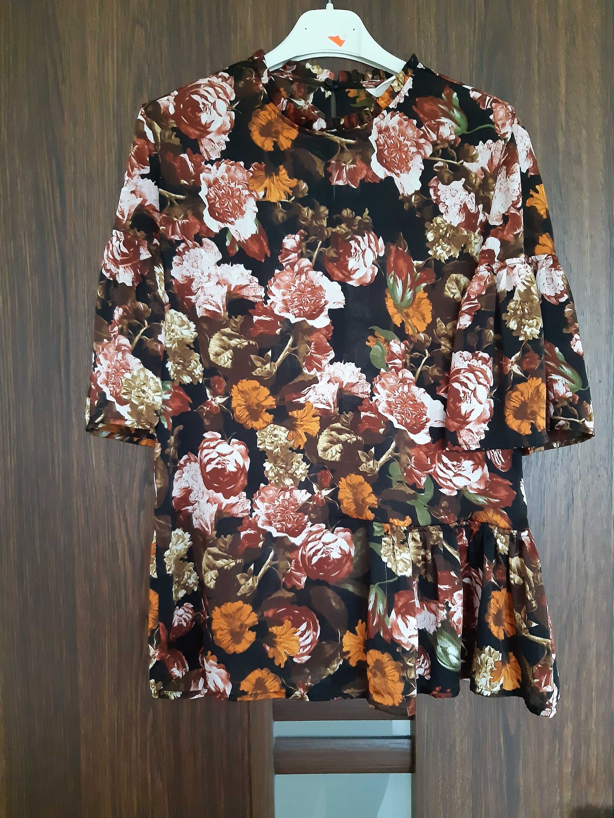 Elegancka bluzeczka w kwiaty H&M