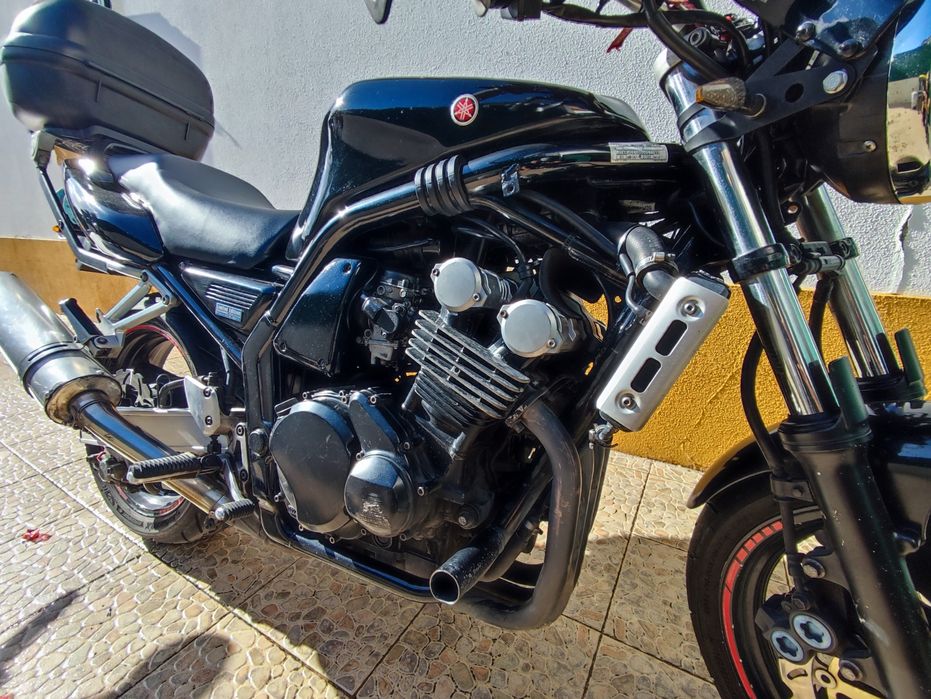 Yamaha Fazer 600