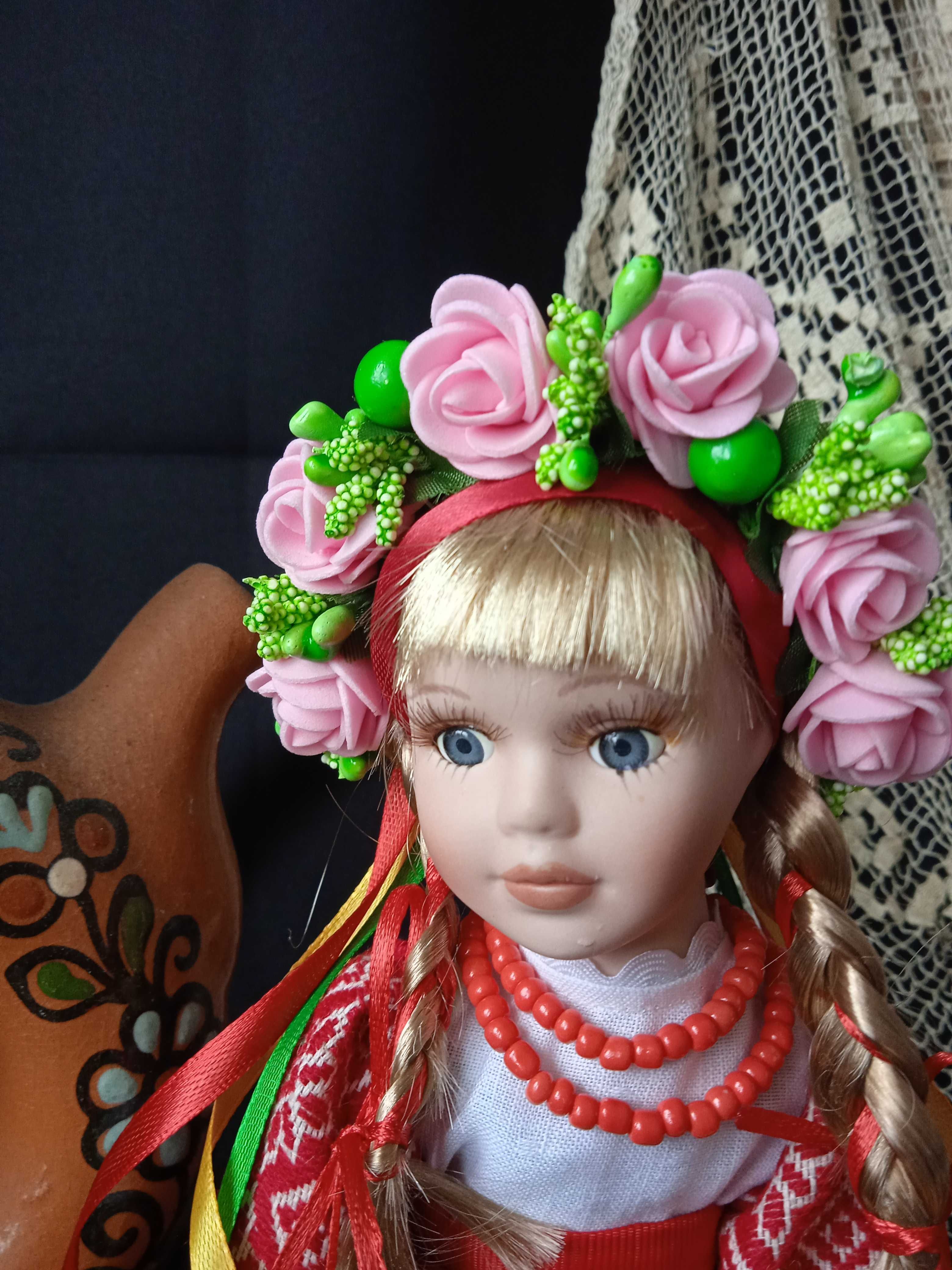 Фарфоровая кукла №95 украинский народный национальный костюм 20 см