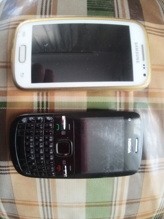 Телефон нова  б.у робочий