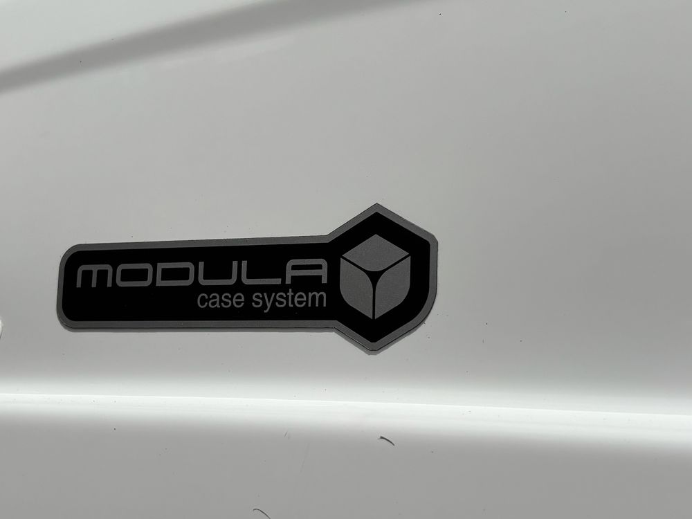 Box dachowy modula evo 470 bialy polysk