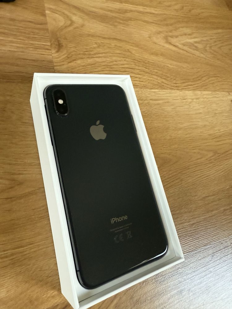 iPhone XS Max 64GB Space Gray