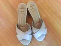 Vendo sandalias em bom estado