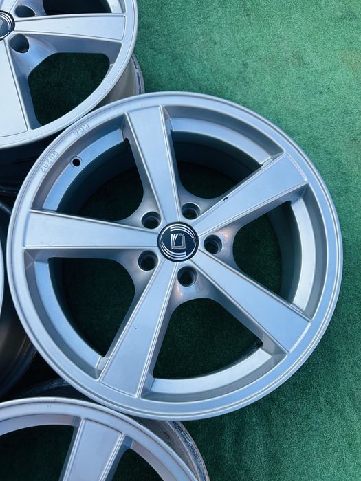 Диски 5/105 R17 Opel Alutec Germany 7J ET-38