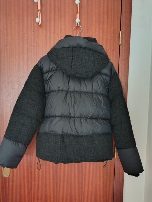 Blusão preto muito quente ,ajustável com elasticos