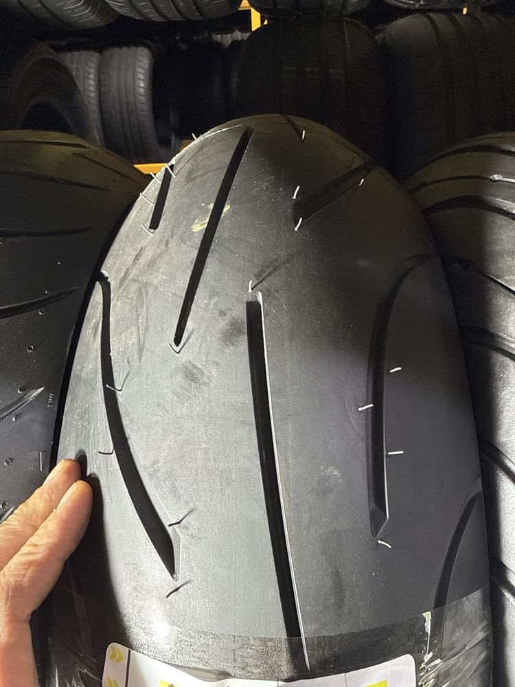 190/50 R17 Michelin