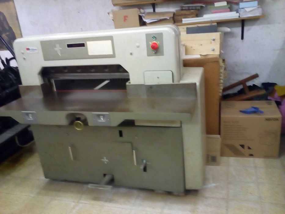 Vende-se recheio de tipografia