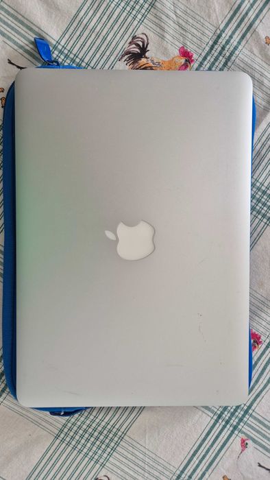 MacBook Pro 13” Retina Early 2015 | i5 / 8 GB RAM / SSD 128 GB