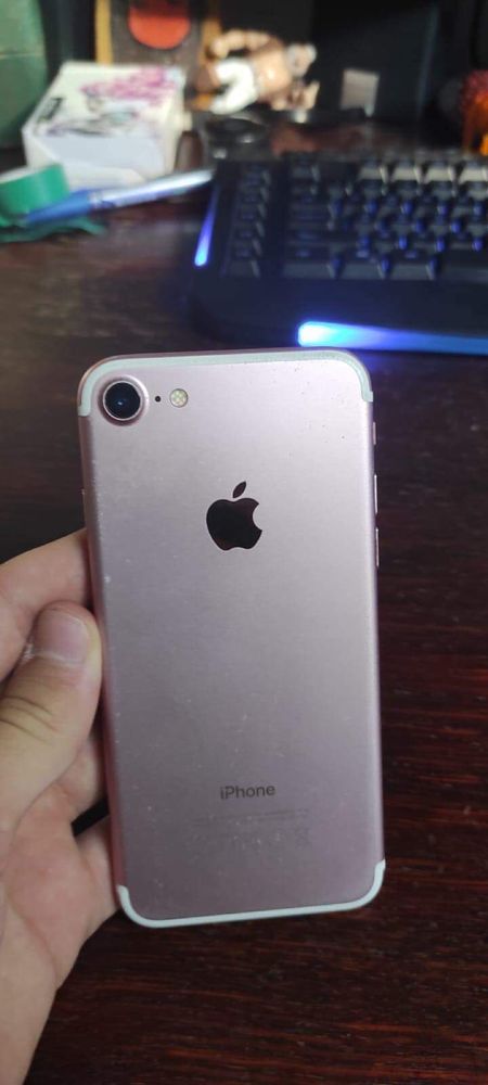 Iphone 7 różowy zloty