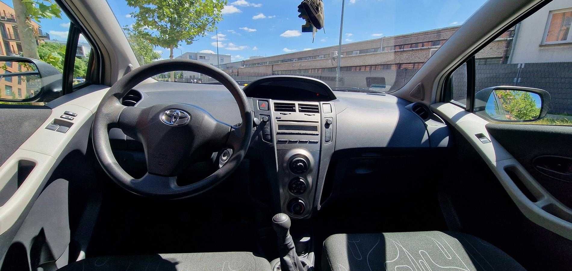 Toyota Yaris II 2008r - wynajem na doby / długoterminowy