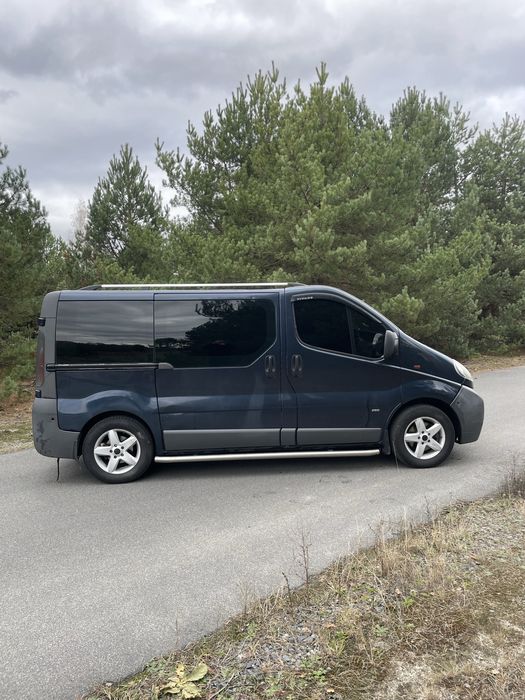 Продам Opel Vivaro
