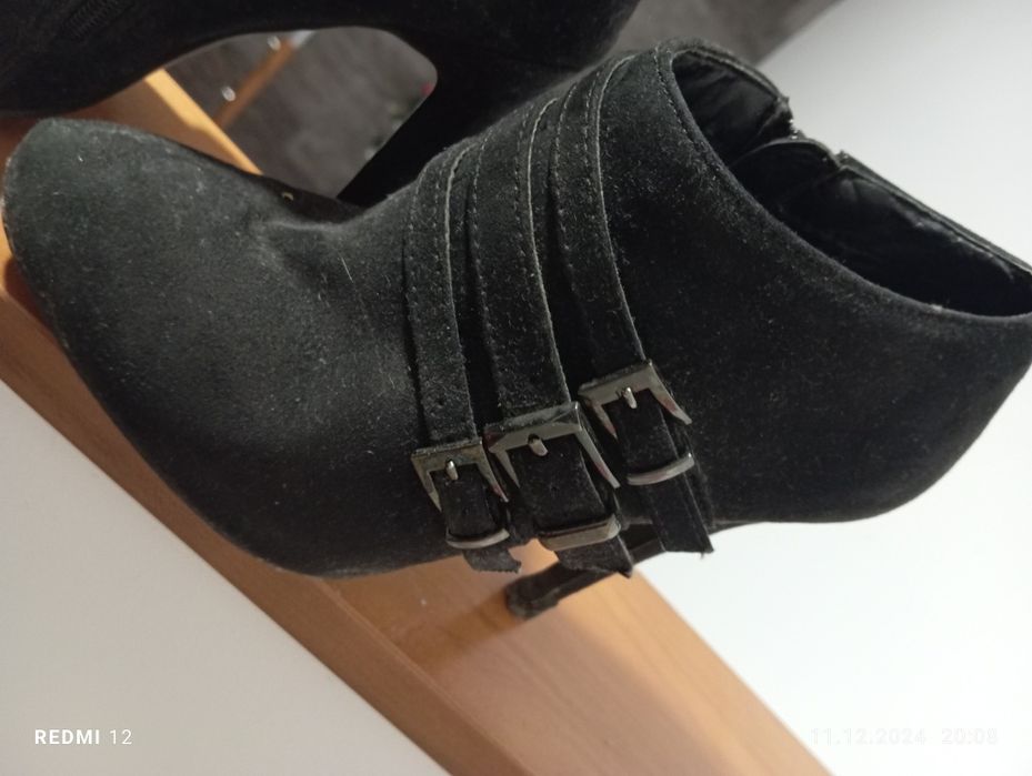 Buty botki na obcasie szpilka czarne 36