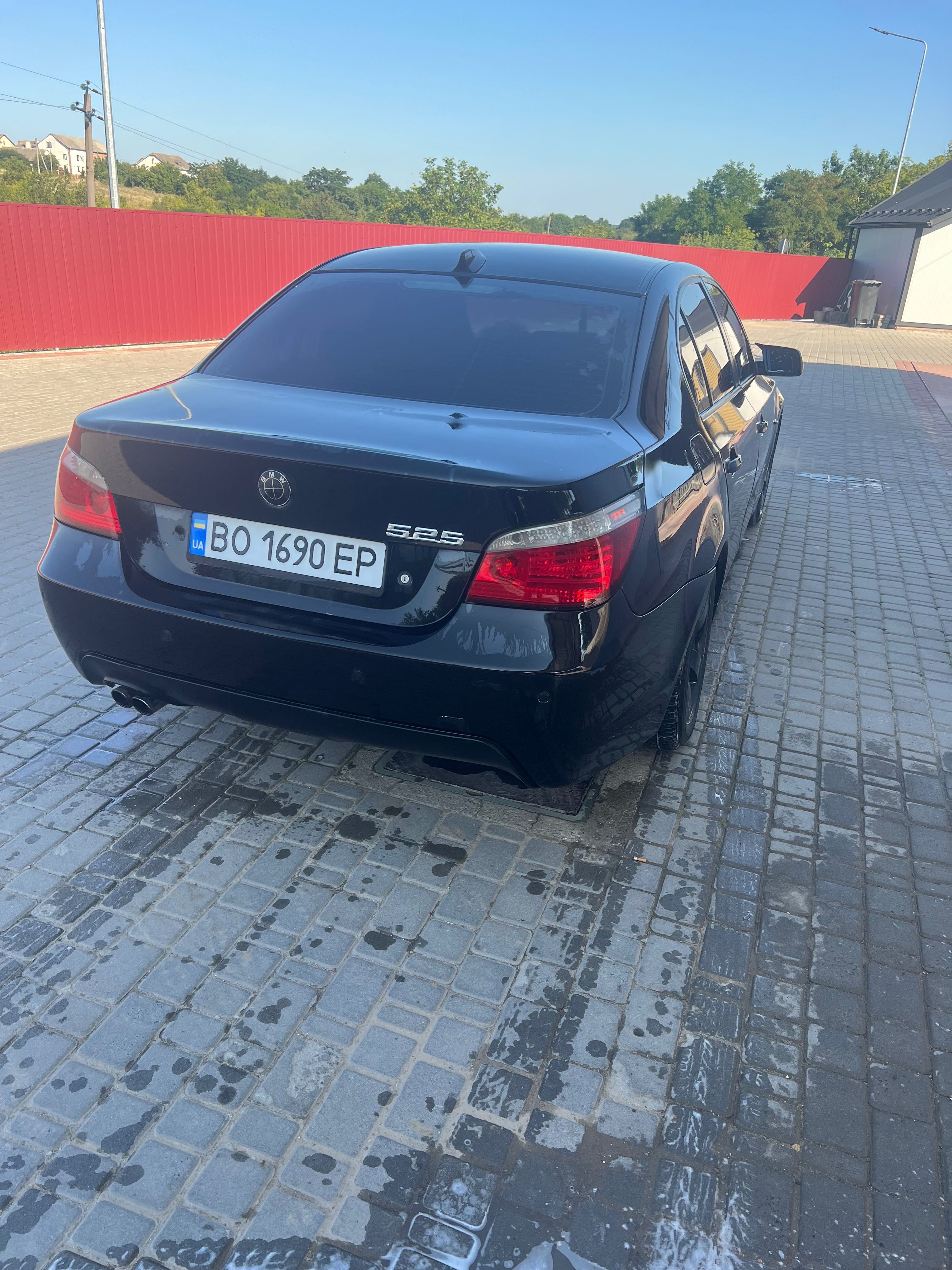 Бмв е60 2005 рік