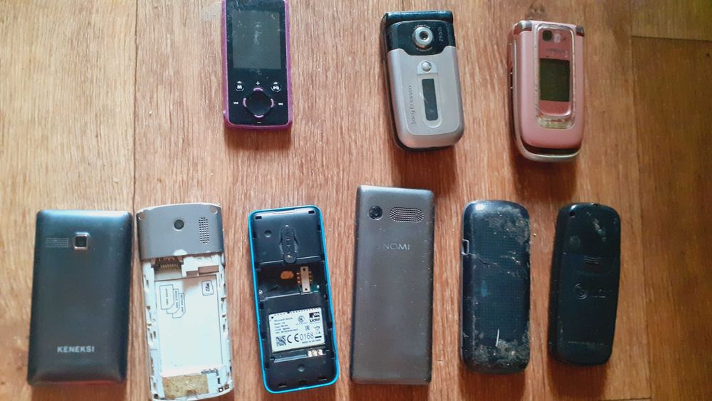 Телефоны. НЕ РАБОЧИЕ.