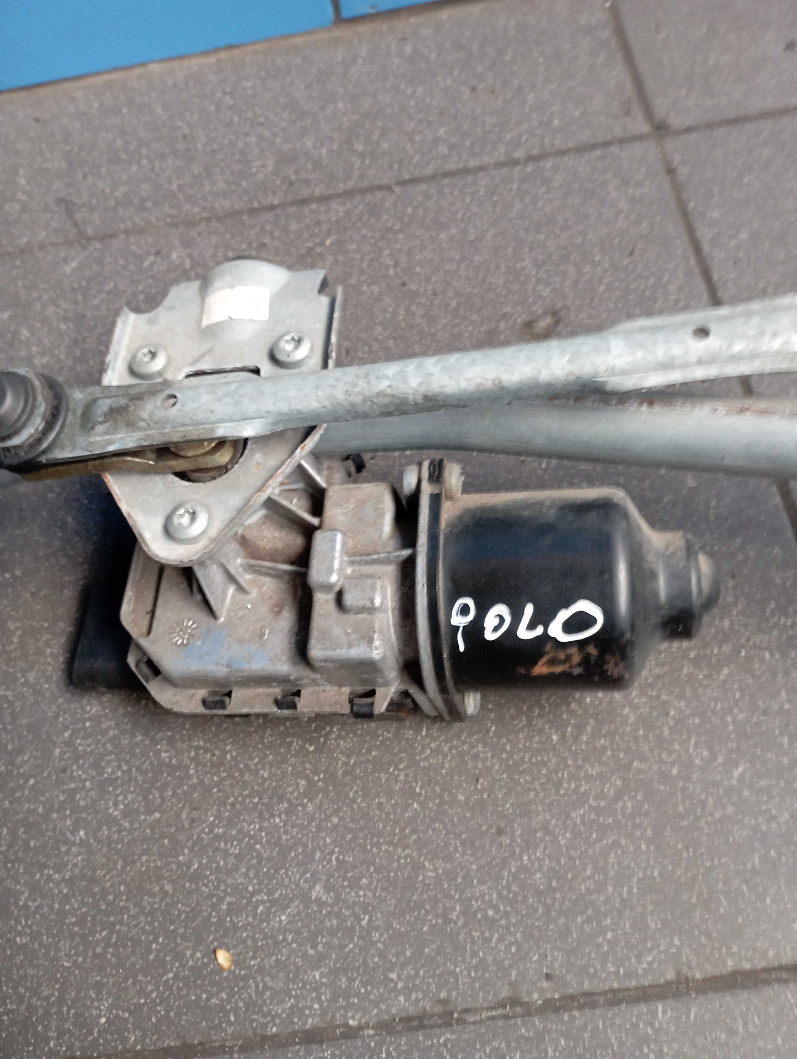 Mechanizm silniczek wycieraczek VW Polo