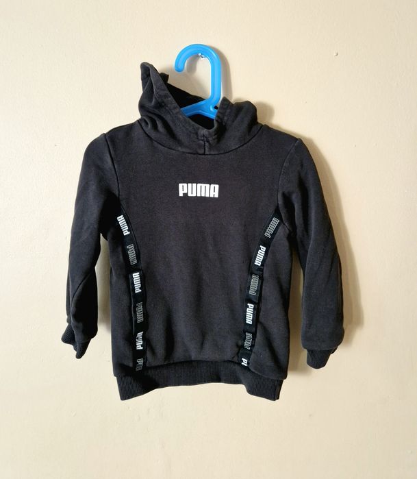 Bluza dziecięca / Czarna / Z kapturem / Sportowy styl