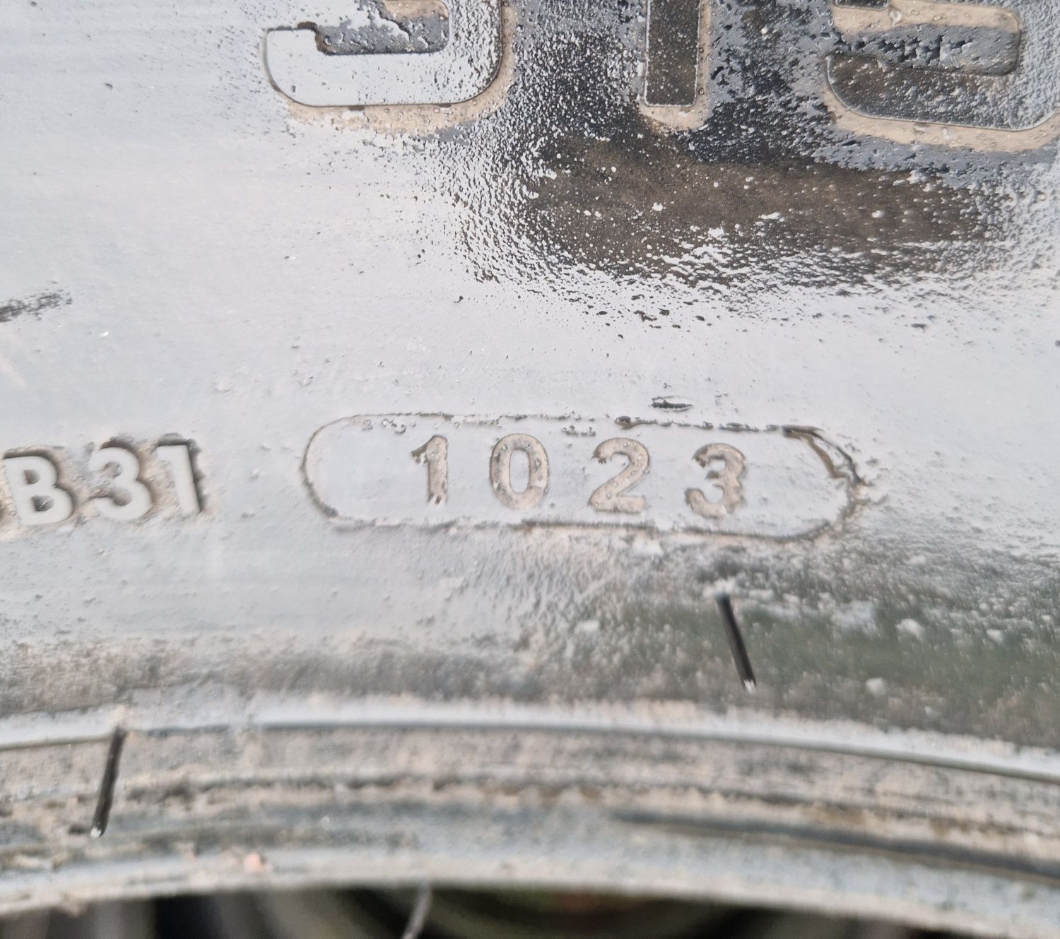 Używane opony ciężarowe 315/70R22,5 FULLRUN TB766 Przód/Prowadzące 98%