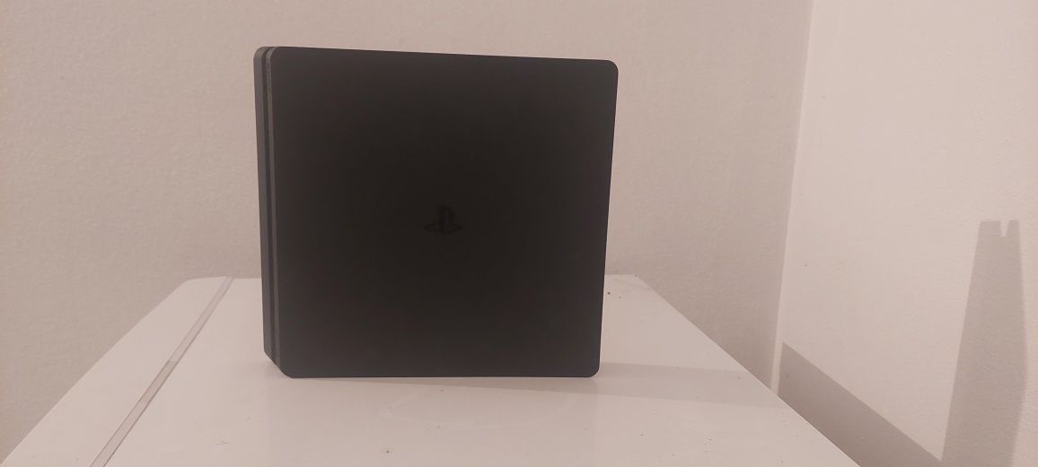 playstation 4 silm ,com 2 comandos