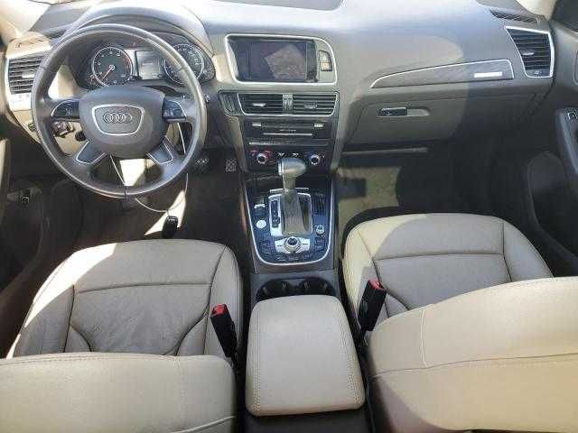ауді  Q5 2015 авто в дорозі