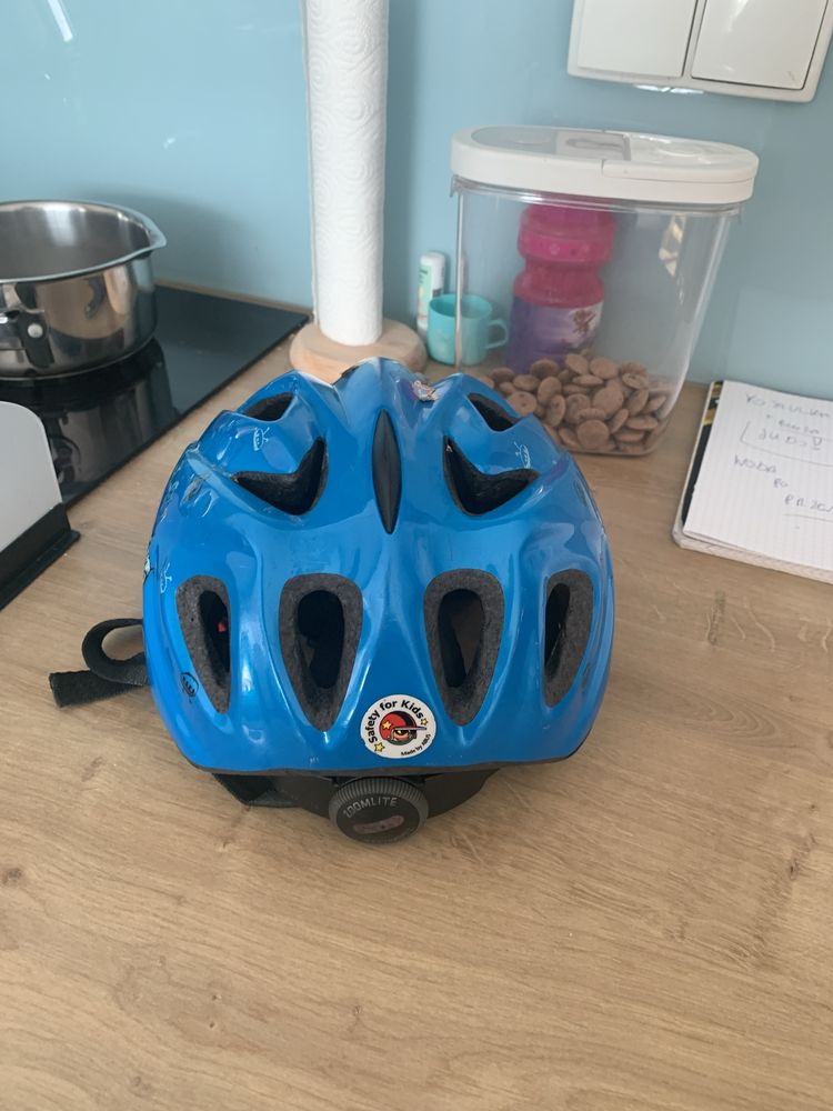 Kask polecam abus niebieski