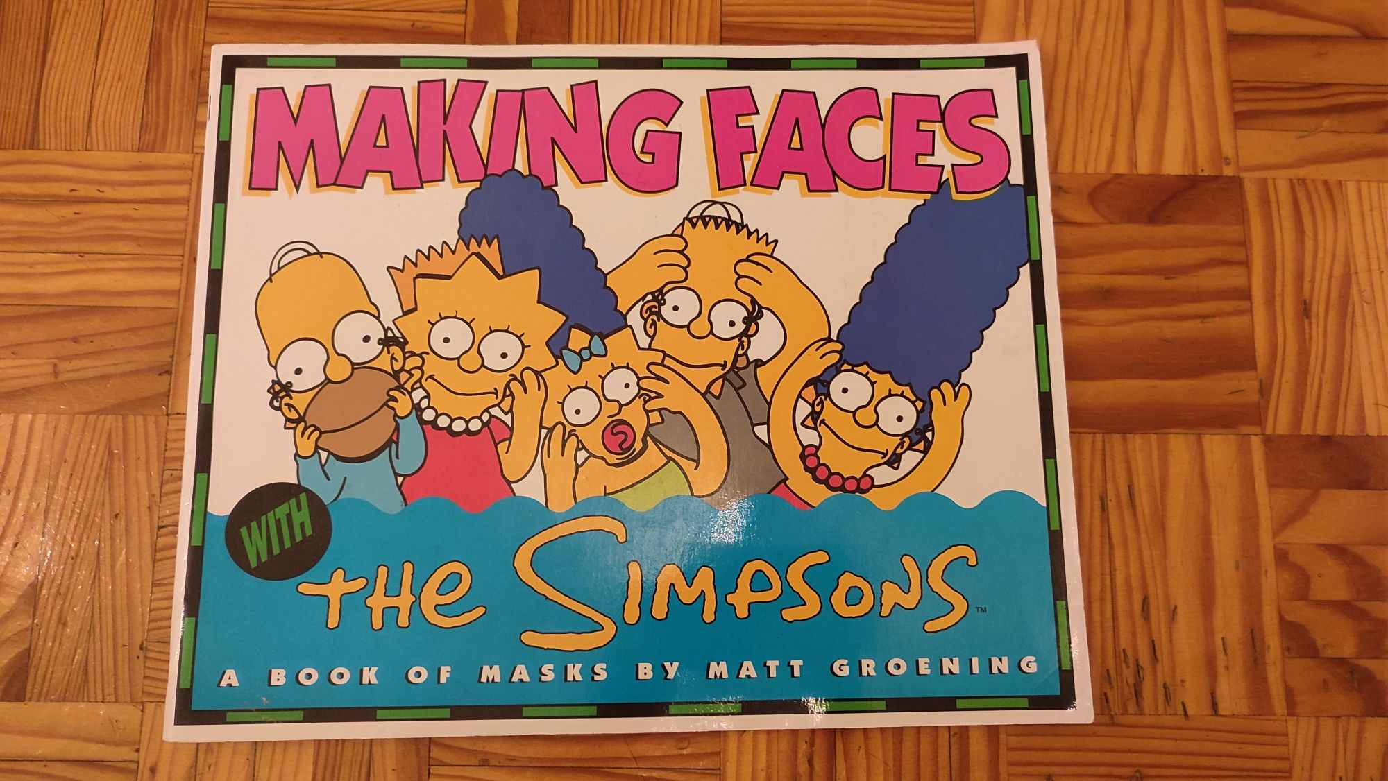 Livro Máscaras Simpsons