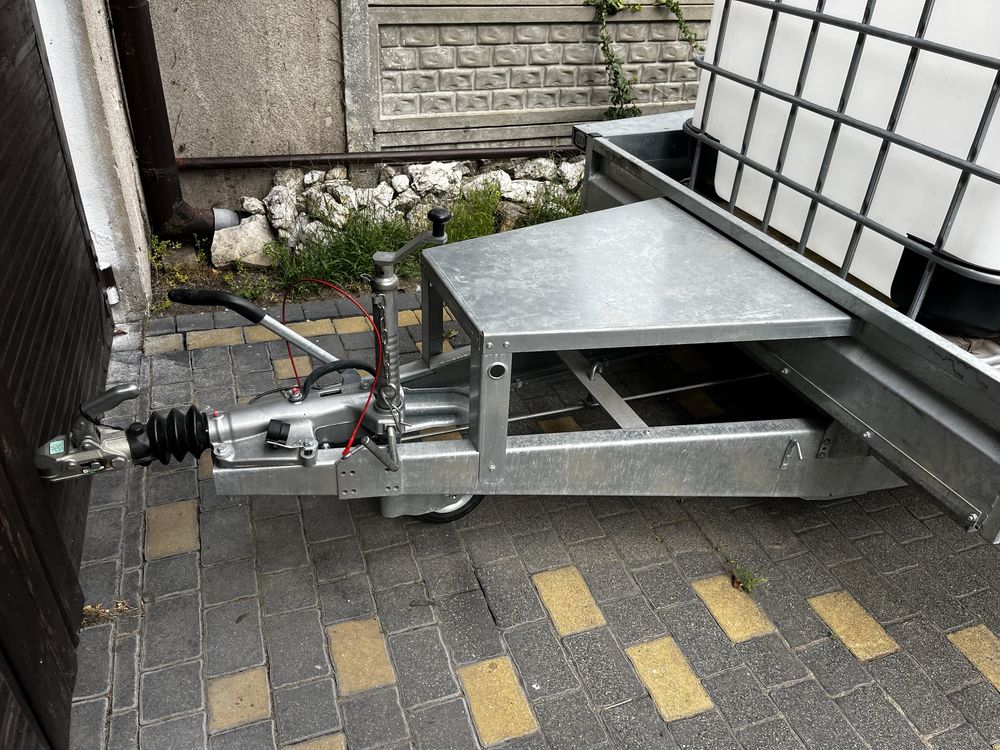 Nowa Laweta do przewozu koparki, quada