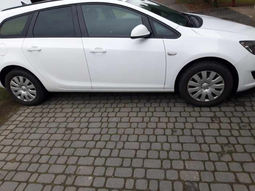 Sprzedam opel astra j