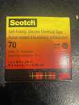 Taśma izolacyjna samoutwardzalna silikonowo-kauczukowa 180st 3M Scotch