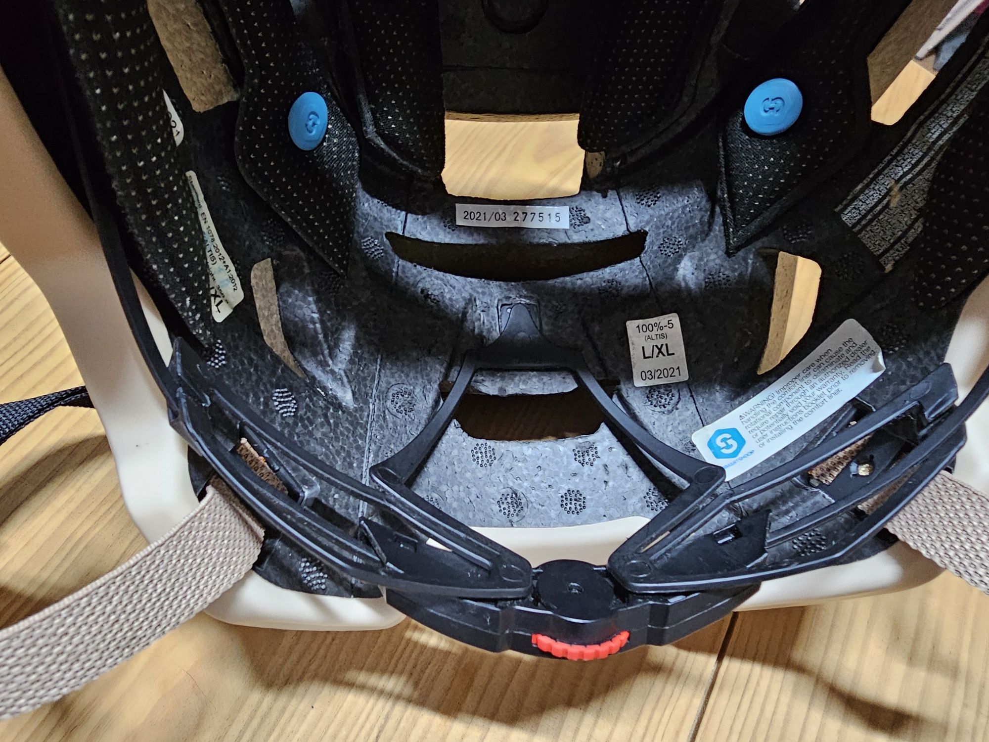 Capacete gravel 100%