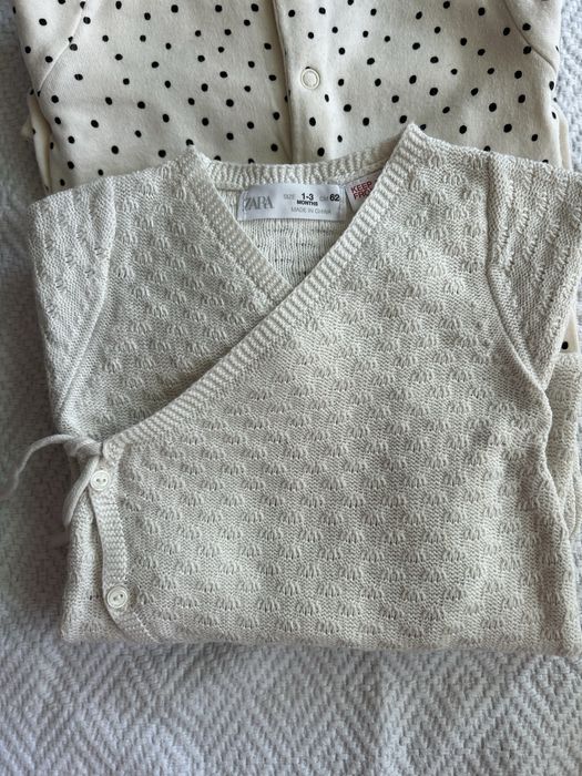 Комплект одягу для дівчинки в пологовий 56/62 розмір