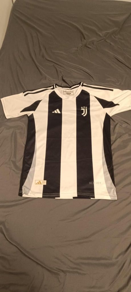 Koszulka  piłkarska  Juventus plus spodenki