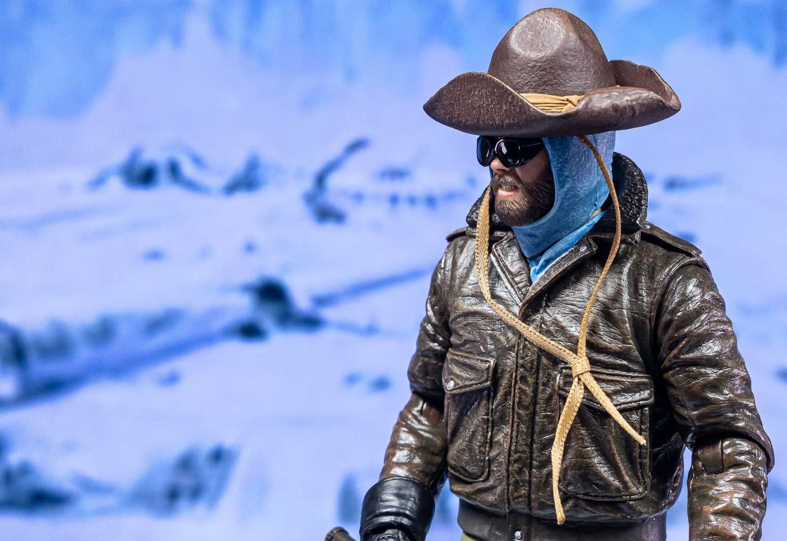 Курт Рассел Neca The Thing MacReady Ultimate Outpost 31 Щось