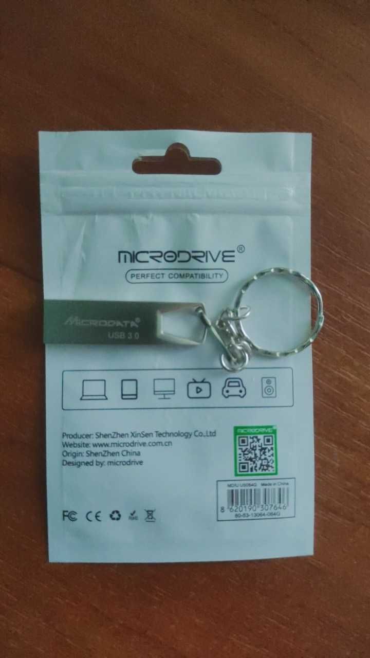 Новая Мини-флешка - брелок MICRODRiVE USB 3.0 металлическая  64 ГБ