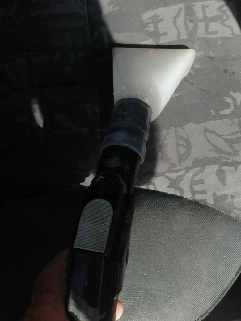 Limpeza de estofos auto