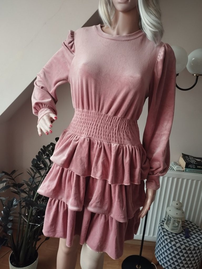 Śliczna welurowa wygodna sukienka L-XXL