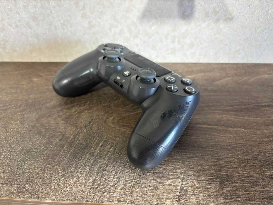 Sony PlayStation 4 ProThe Last of Us Part II Limited Edition 1TB Ssd