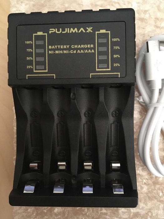 Carregador de pilhas recarregáveis USB com indicador led