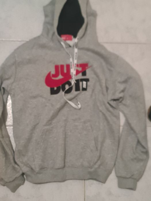 Vendo camisola Nike