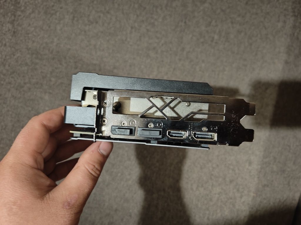 Продам відеокарту Radeon RX5700 XT 8Gb GAMING X MSI