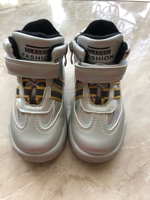 Хайтопи для хлопчика 23р устілка 14см