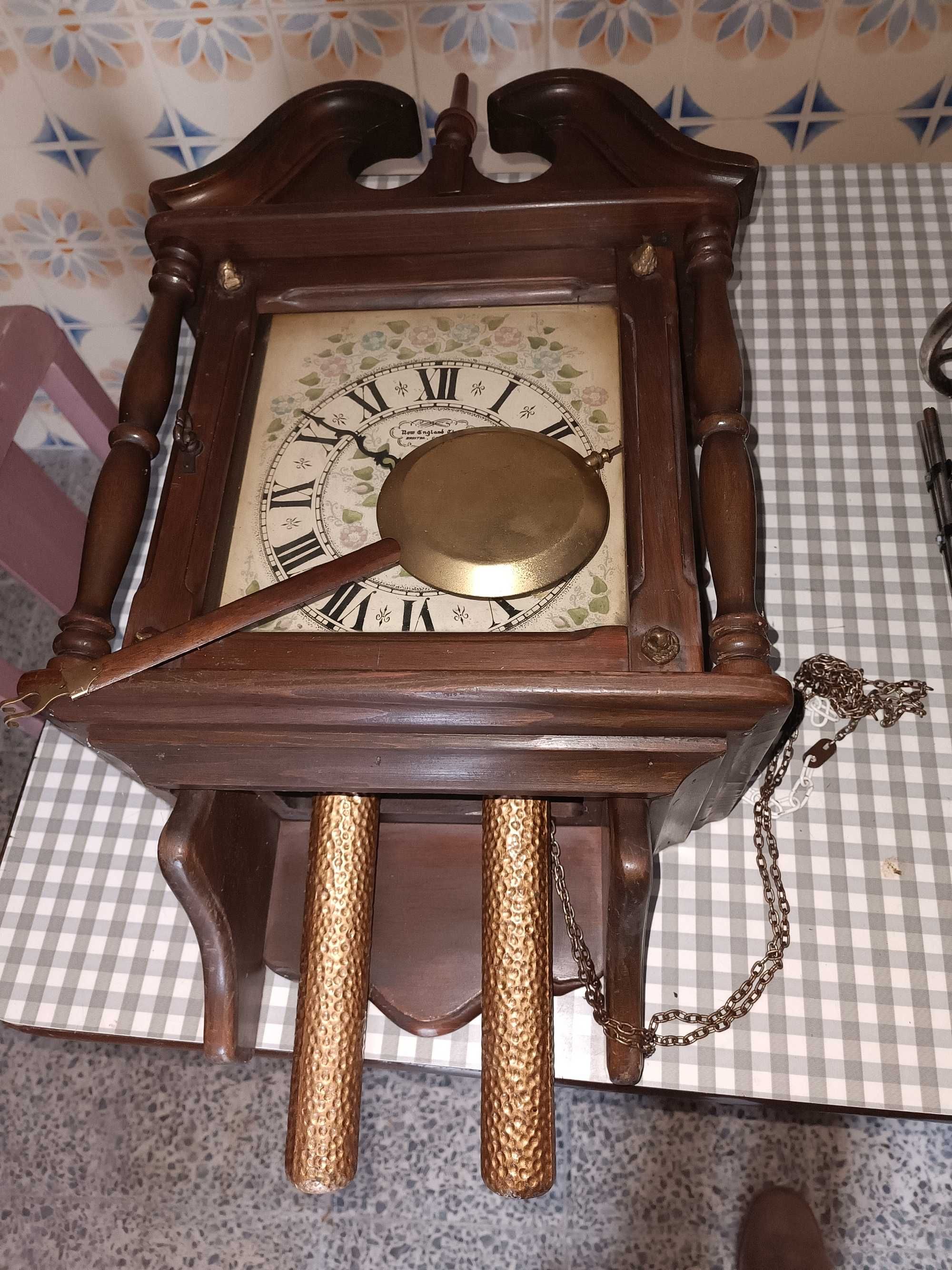 Relógio de pêndulo NEW ENGLAND CLOCK