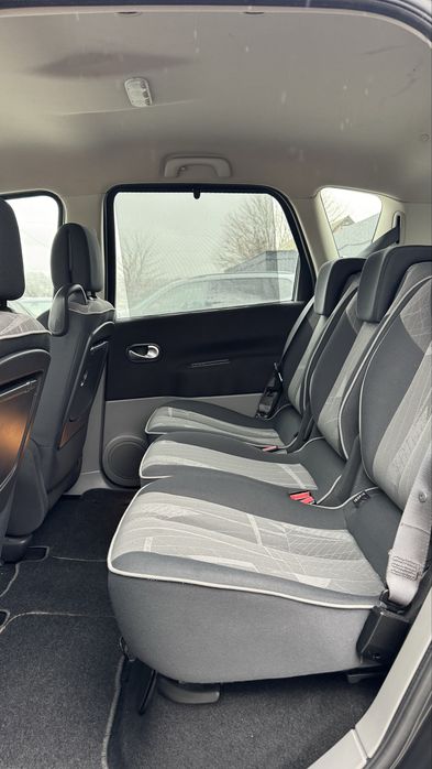 Renault Scenic Рено Сценік II 2004 р 1,6 бенз 5МКПП 122тис.км.