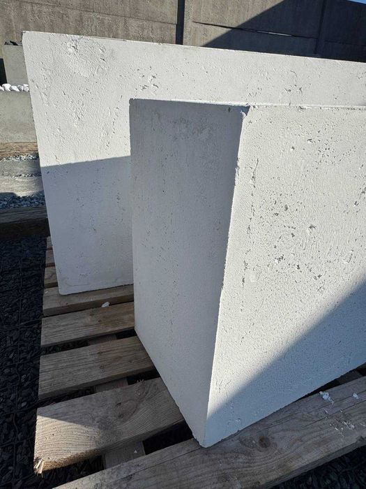 Donica ogrodowa LINE Śnieżnobiała, Niemalowana ozdobna,mała IMPRESTONE