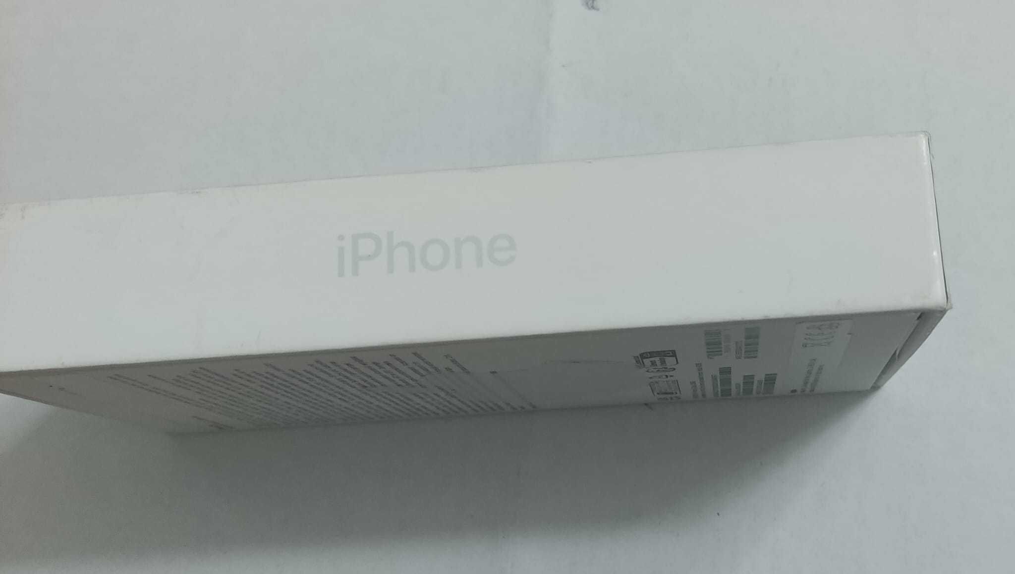 Caixa de iPhone 15