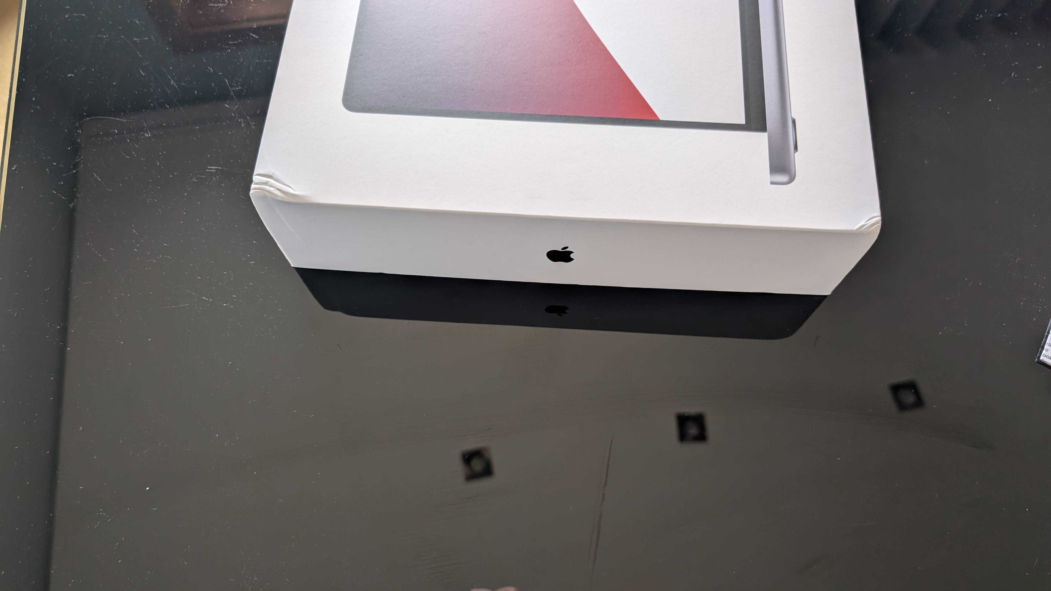 Caixa MacBook 16'' - versão M1 Pro 2021/22
