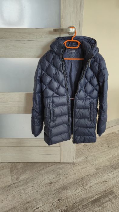 Sprzedam płaszczyk tommy  hilfiger